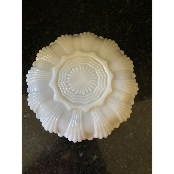 Milk Glass 3 Section, 10" Serving Dish, Gold Rimmed - Picture 4 of 4